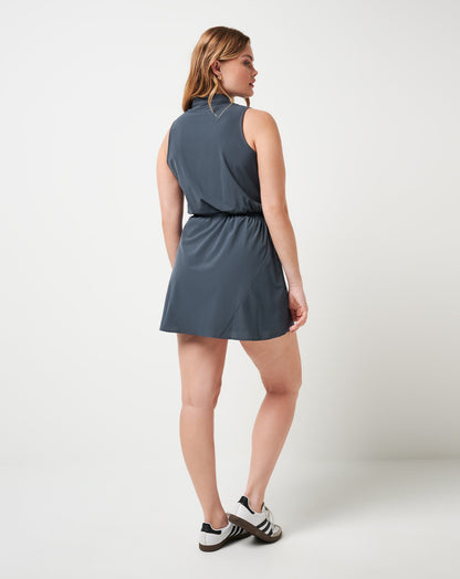 Weekend Paradise Dress Ombre Blue | Travis Mathew Trending