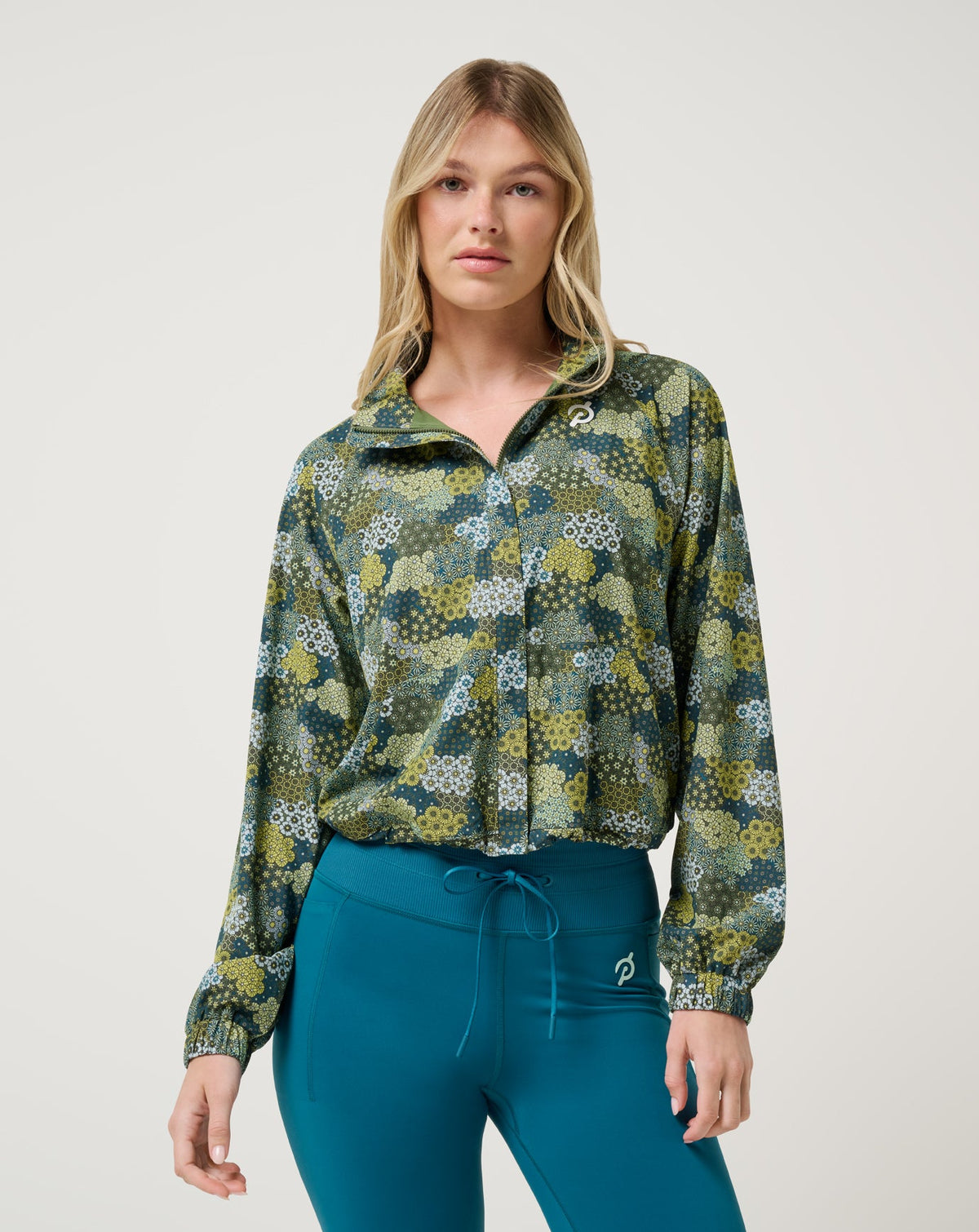 New Light Jacket Bronze Green Multi | Travis Mathew Deals