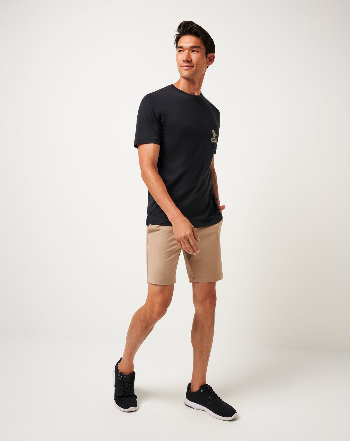 Lost Cave Pocket Tee Black | Travis Mathew Best Seller
