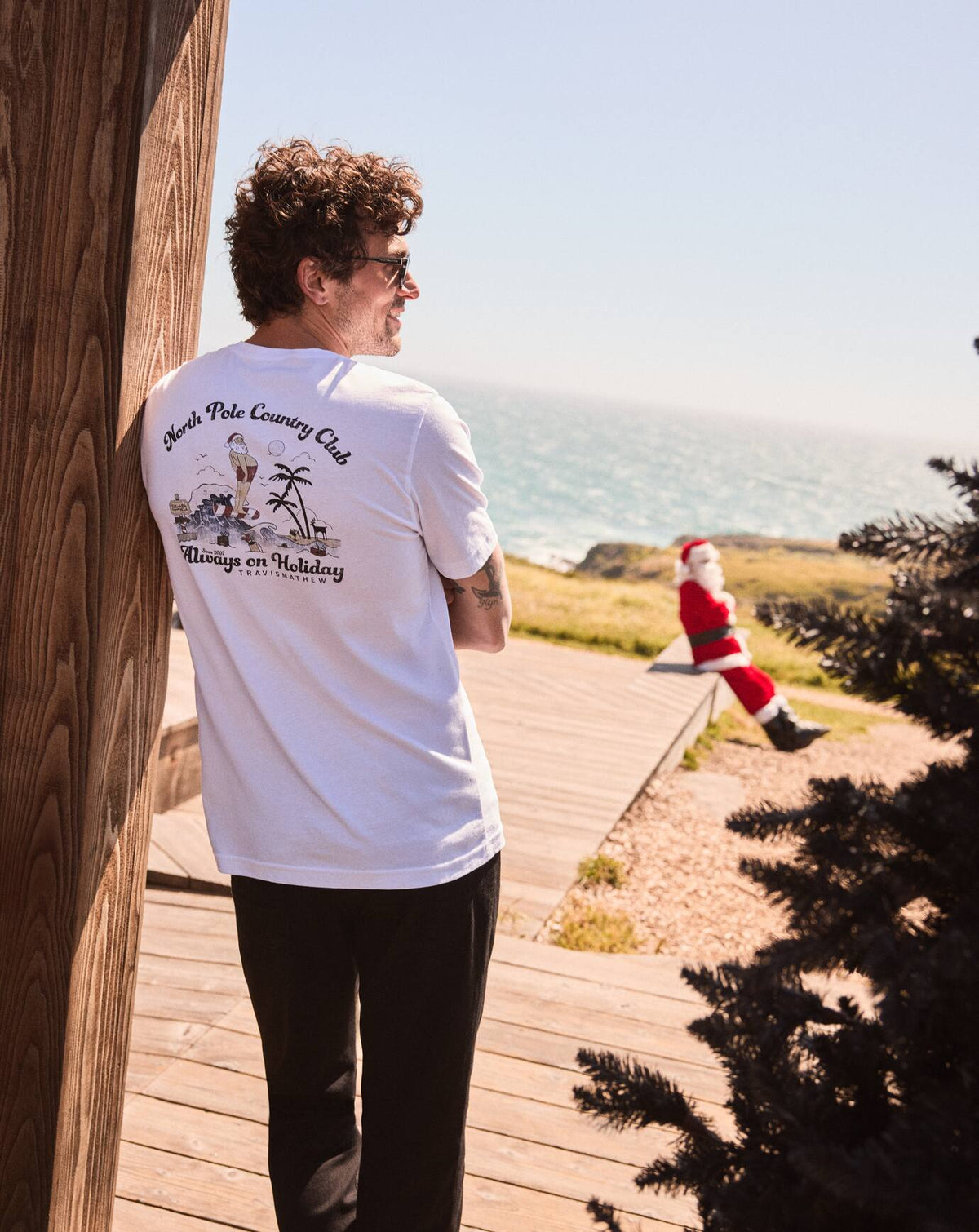 Holly Jollies Tee White | Travis Mathew New